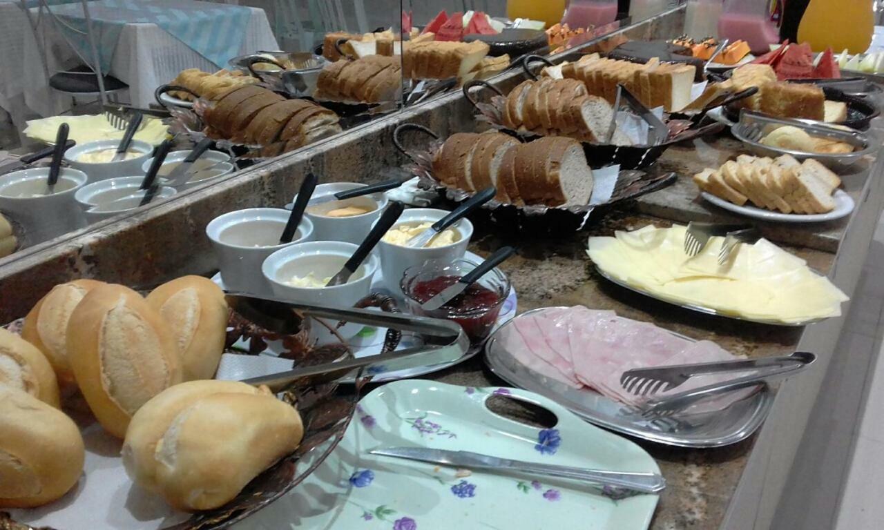 Rocha'S Hotel غوارابوافا المظهر الخارجي الصورة